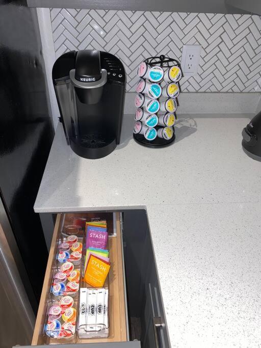 Your Warm Spacious Unit With Pool - Medical Center 休斯敦 外观 照片
